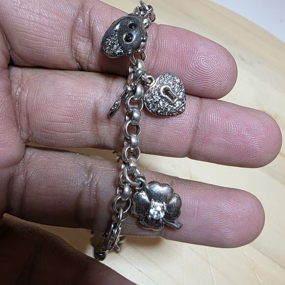 Sterling Silver 925 Rolo Link Charm Bracelet With 8 Charms Measures 7.5 Inches - Picture 7 of 10